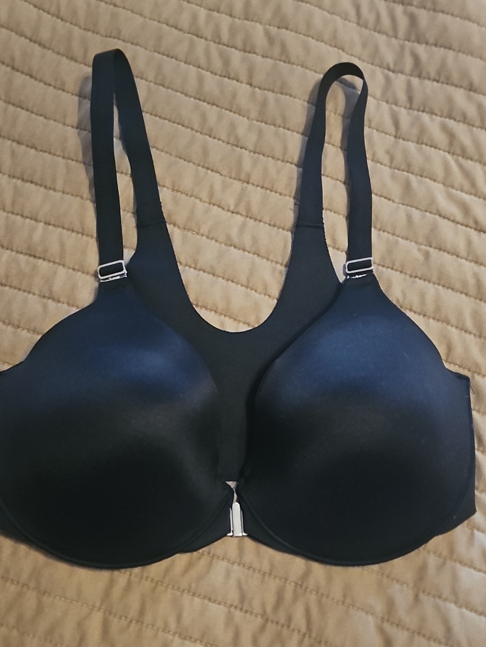 Soma Smooth Front-Closure Black Bra